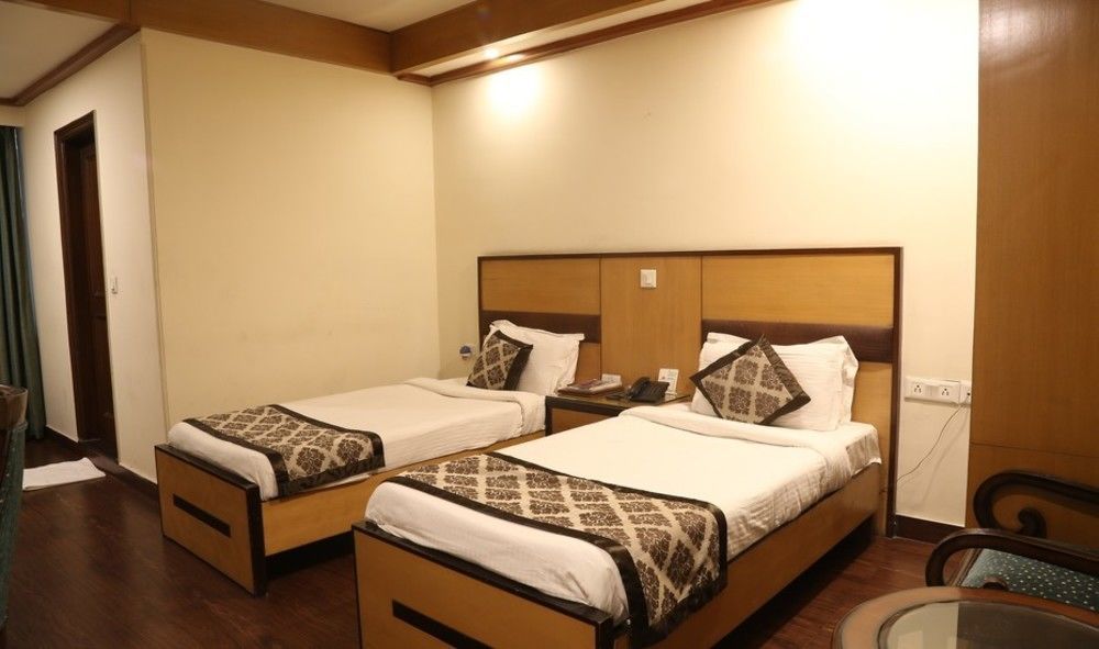Chirag Residency Hotell New Delhi Exteriör bild